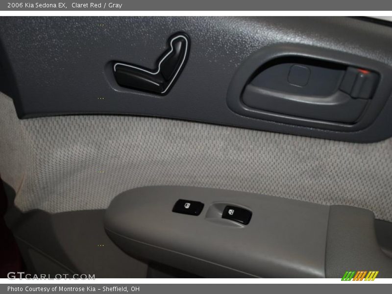 Claret Red / Gray 2006 Kia Sedona EX