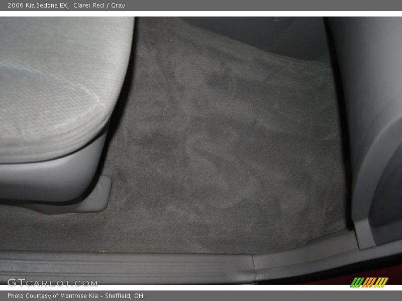 Claret Red / Gray 2006 Kia Sedona EX