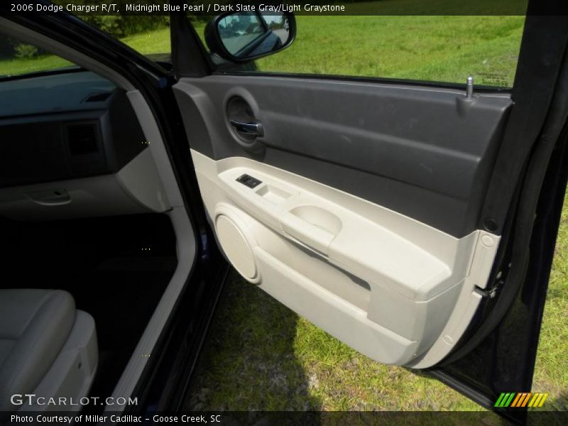 Midnight Blue Pearl / Dark Slate Gray/Light Graystone 2006 Dodge Charger R/T
