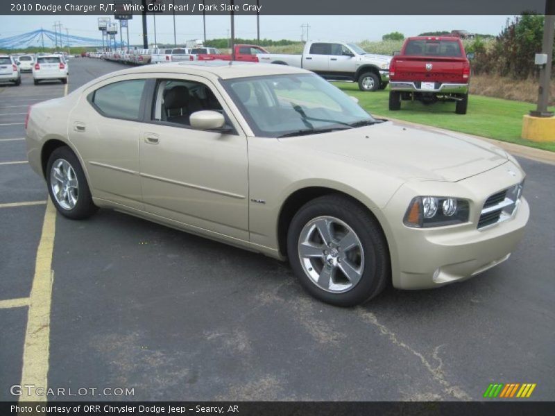 White Gold Pearl / Dark Slate Gray 2010 Dodge Charger R/T