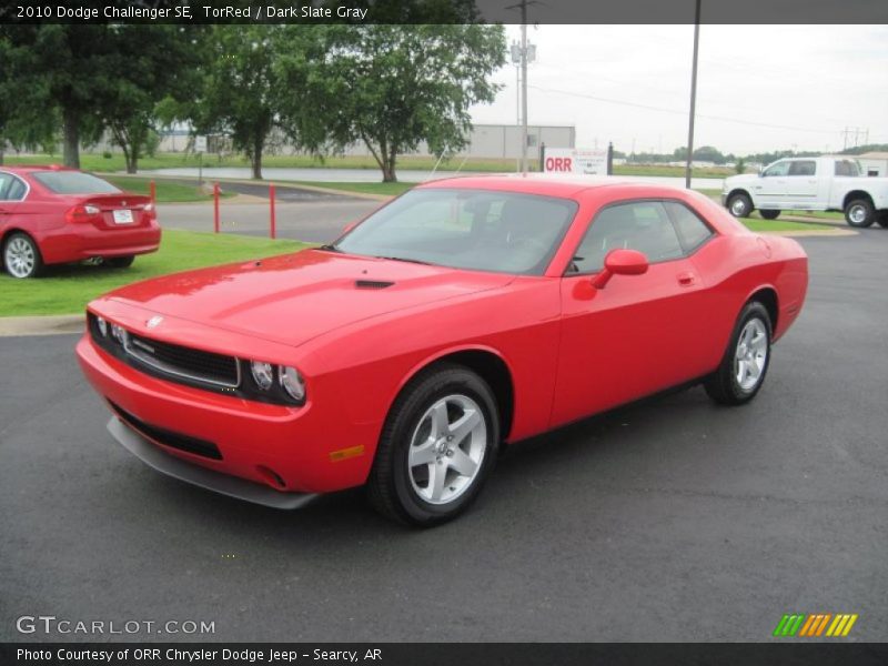 TorRed / Dark Slate Gray 2010 Dodge Challenger SE