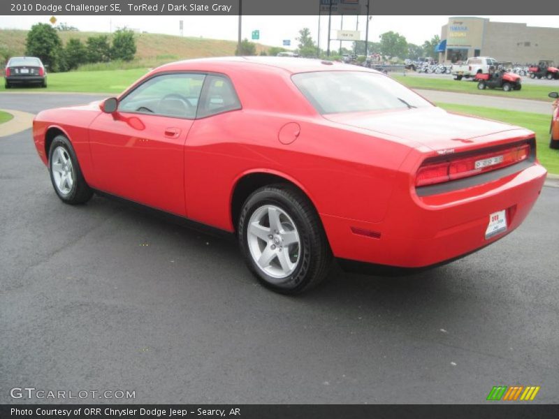 TorRed / Dark Slate Gray 2010 Dodge Challenger SE
