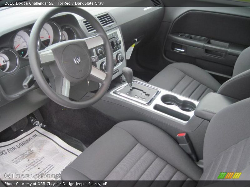 TorRed / Dark Slate Gray 2010 Dodge Challenger SE