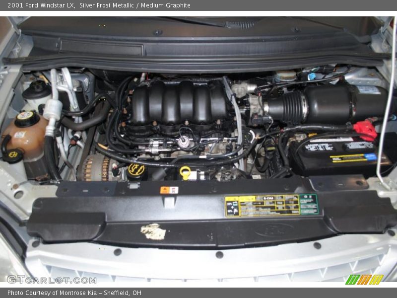 Silver Frost Metallic / Medium Graphite 2001 Ford Windstar LX
