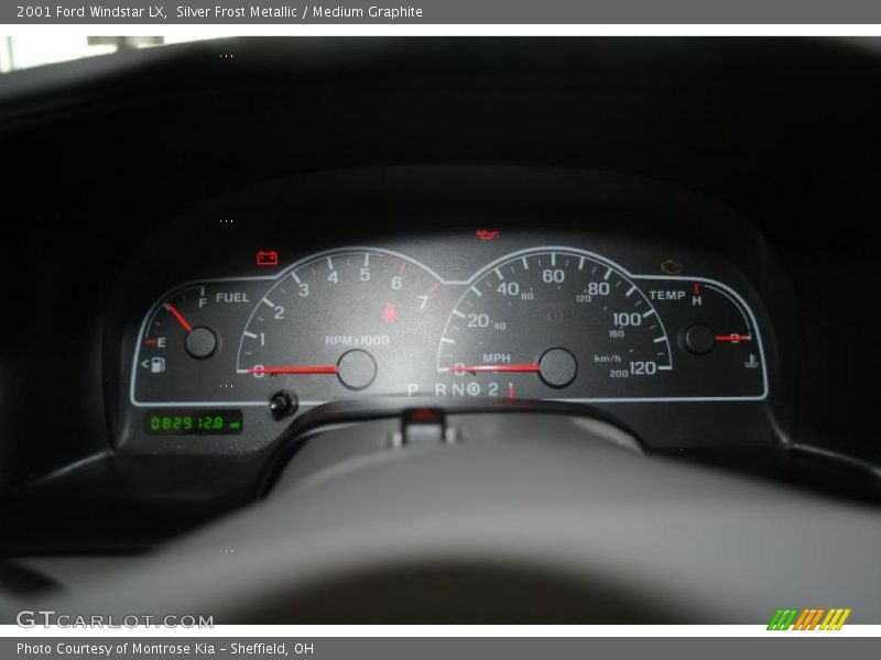 Silver Frost Metallic / Medium Graphite 2001 Ford Windstar LX