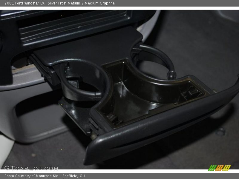 Silver Frost Metallic / Medium Graphite 2001 Ford Windstar LX