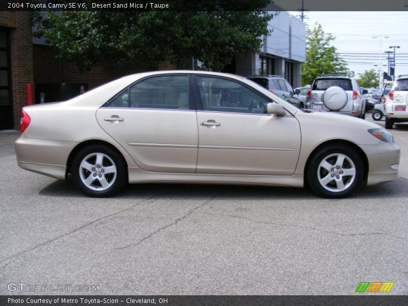 Desert Sand Mica / Taupe 2004 Toyota Camry SE V6