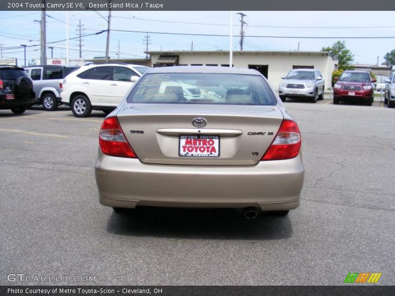 Desert Sand Mica / Taupe 2004 Toyota Camry SE V6