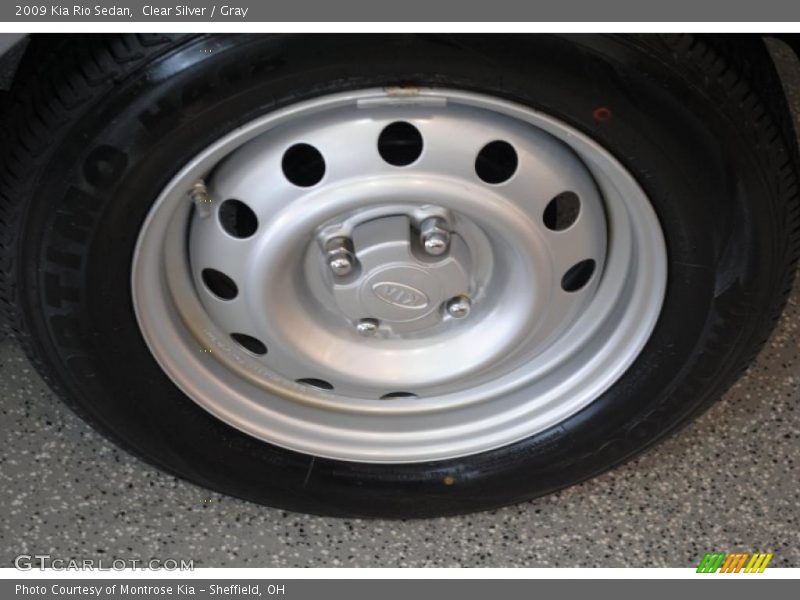 Clear Silver / Gray 2009 Kia Rio Sedan