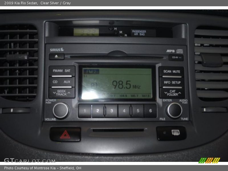 Clear Silver / Gray 2009 Kia Rio Sedan