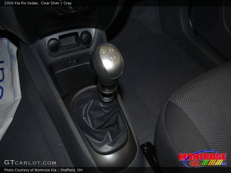 Clear Silver / Gray 2009 Kia Rio Sedan