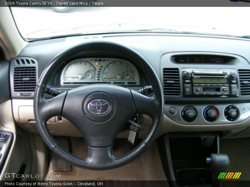 Desert Sand Mica / Taupe 2004 Toyota Camry SE V6