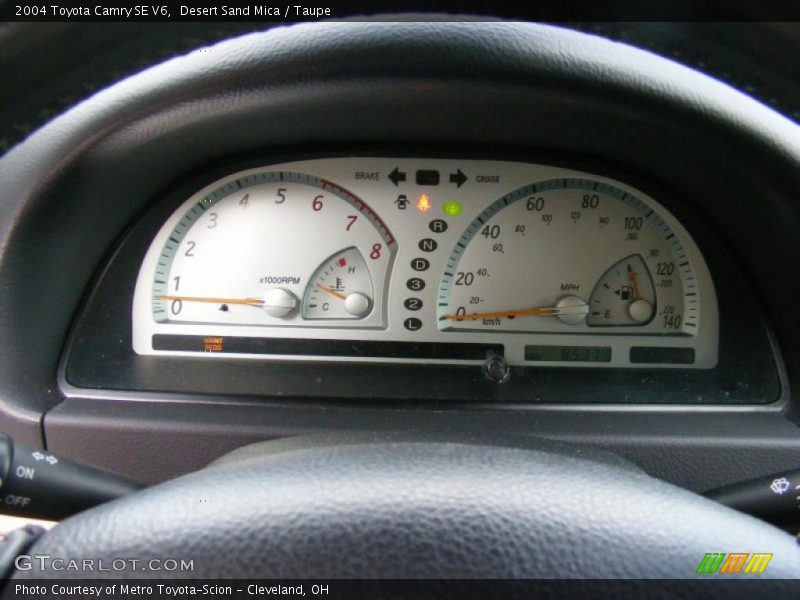Desert Sand Mica / Taupe 2004 Toyota Camry SE V6