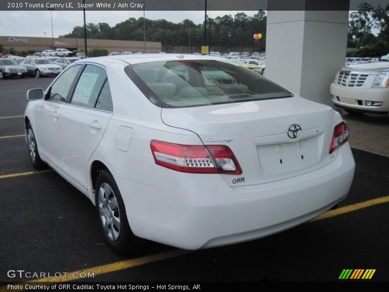 Super White / Ash Gray 2010 Toyota Camry LE