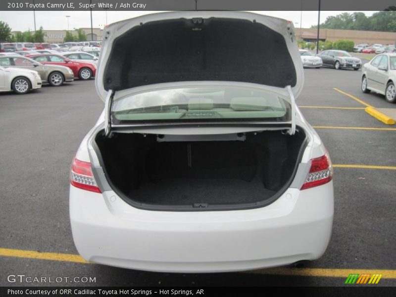 Super White / Ash Gray 2010 Toyota Camry LE