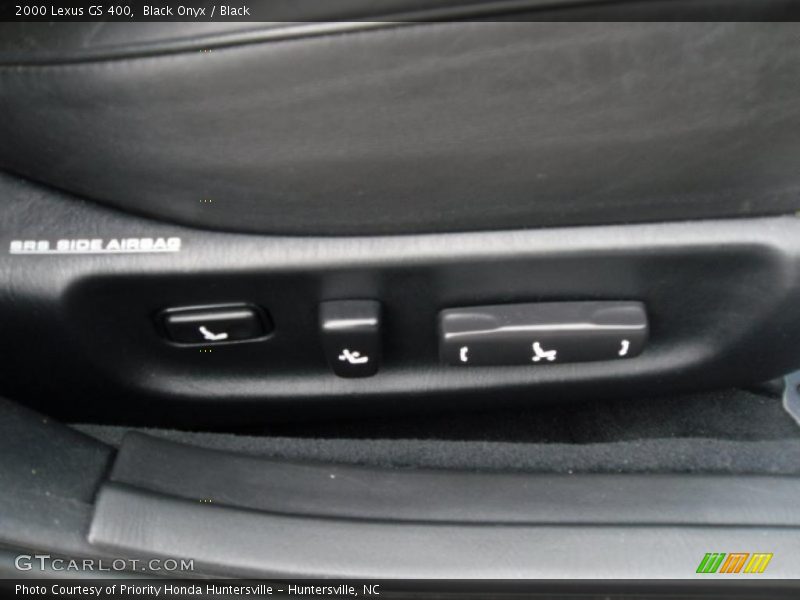 Black Onyx / Black 2000 Lexus GS 400