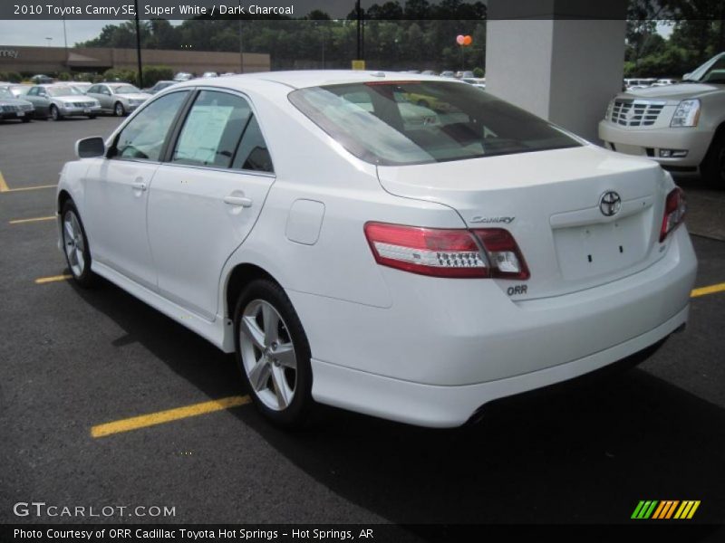 Super White / Dark Charcoal 2010 Toyota Camry SE