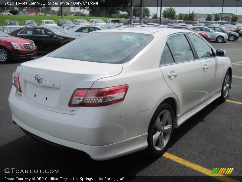 Super White / Dark Charcoal 2010 Toyota Camry SE