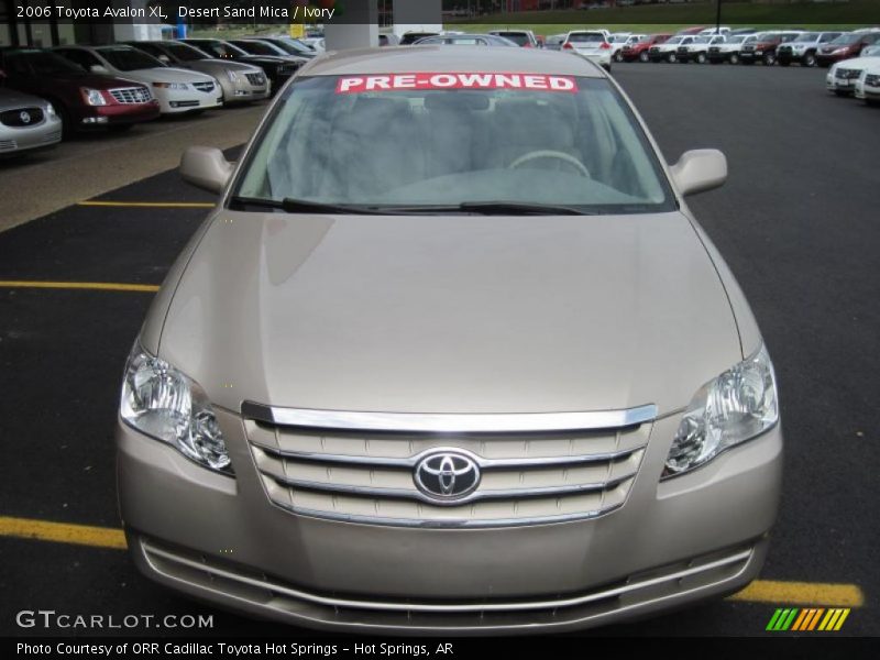 Desert Sand Mica / Ivory 2006 Toyota Avalon XL