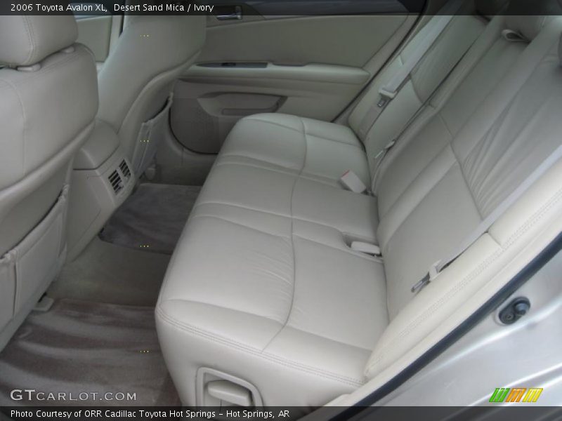 Desert Sand Mica / Ivory 2006 Toyota Avalon XL