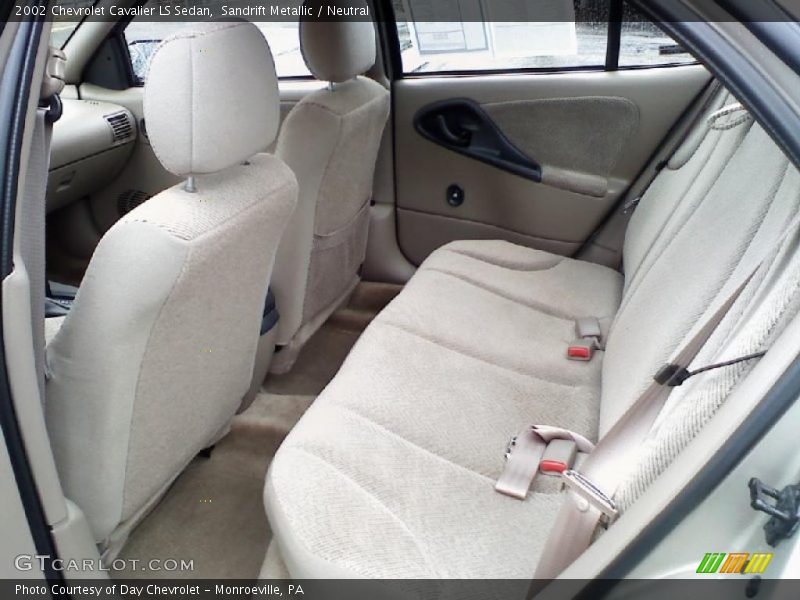 Sandrift Metallic / Neutral 2002 Chevrolet Cavalier LS Sedan