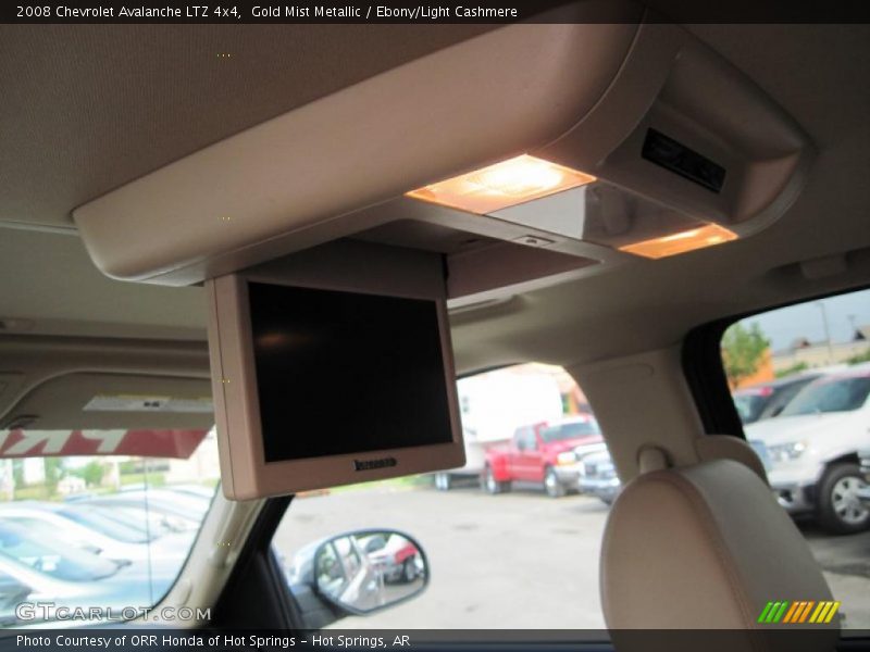 Gold Mist Metallic / Ebony/Light Cashmere 2008 Chevrolet Avalanche LTZ 4x4