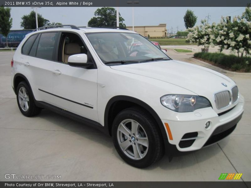 Alpine White / Beige 2011 BMW X5 xDrive 35d
