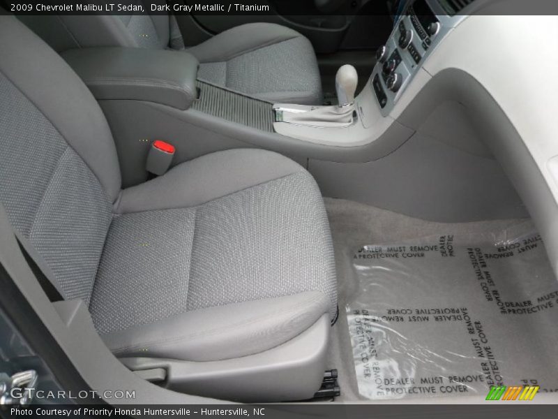 Dark Gray Metallic / Titanium 2009 Chevrolet Malibu LT Sedan