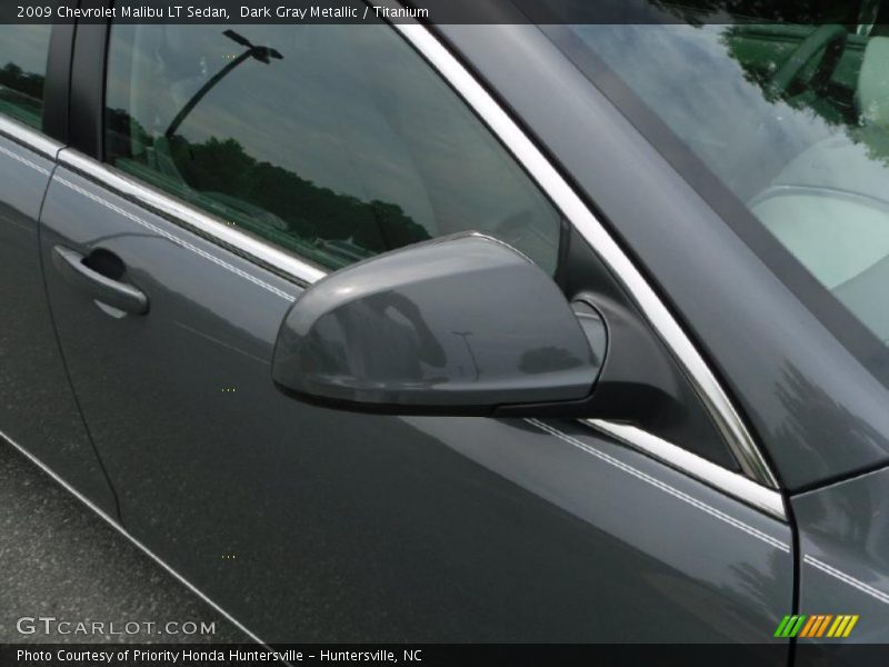 Dark Gray Metallic / Titanium 2009 Chevrolet Malibu LT Sedan