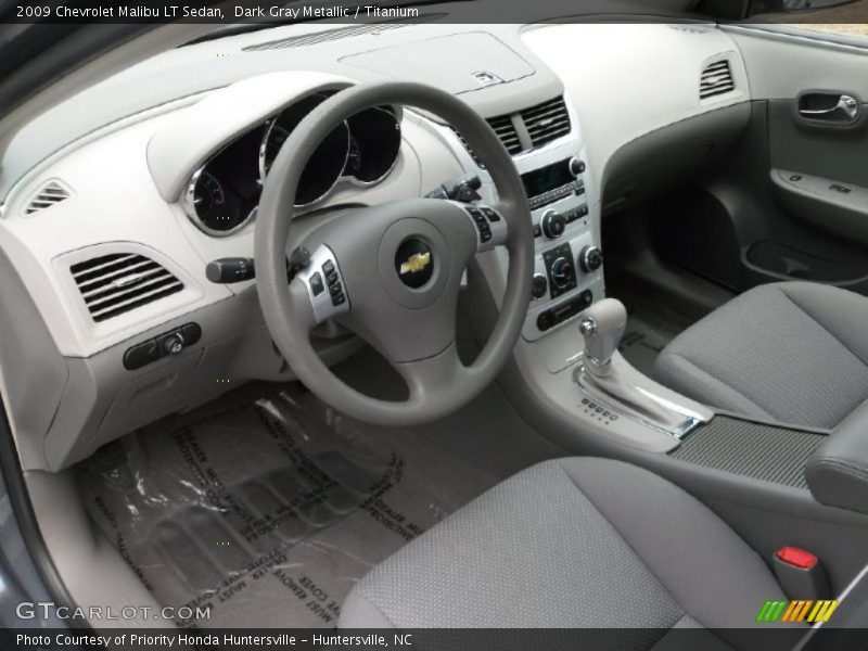 Dark Gray Metallic / Titanium 2009 Chevrolet Malibu LT Sedan