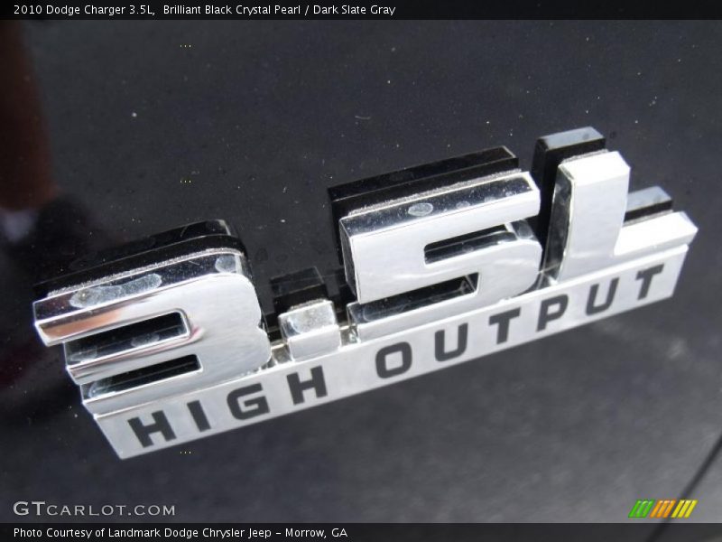Brilliant Black Crystal Pearl / Dark Slate Gray 2010 Dodge Charger 3.5L