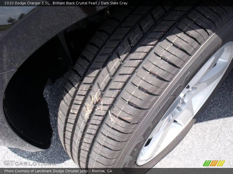 Brilliant Black Crystal Pearl / Dark Slate Gray 2010 Dodge Charger 3.5L