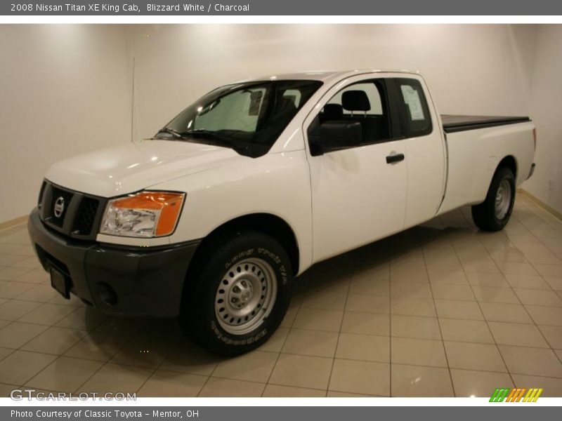 Blizzard White / Charcoal 2008 Nissan Titan XE King Cab