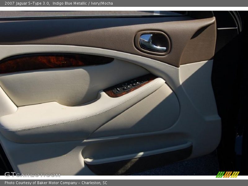 Indigo Blue Metallic / Ivory/Mocha 2007 Jaguar S-Type 3.0