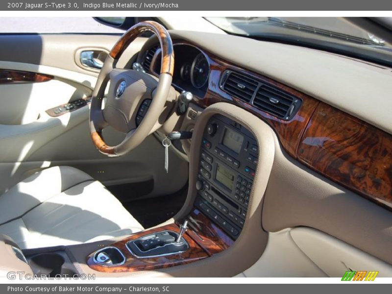 Indigo Blue Metallic / Ivory/Mocha 2007 Jaguar S-Type 3.0