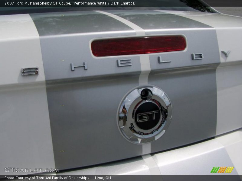 Performance White / Dark Charcoal 2007 Ford Mustang Shelby GT Coupe