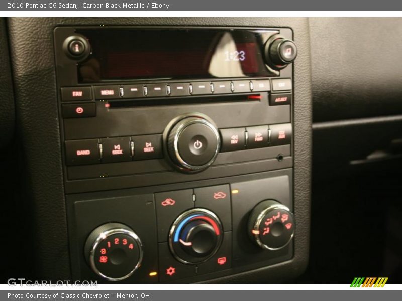 Carbon Black Metallic / Ebony 2010 Pontiac G6 Sedan
