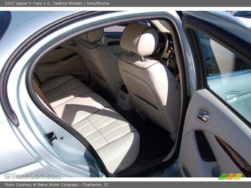 Seafrost Metallic / Ivory/Mocha 2007 Jaguar S-Type 3.0