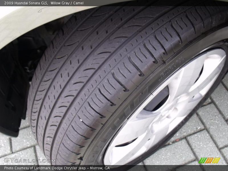 Willow Gray / Camel 2009 Hyundai Sonata GLS