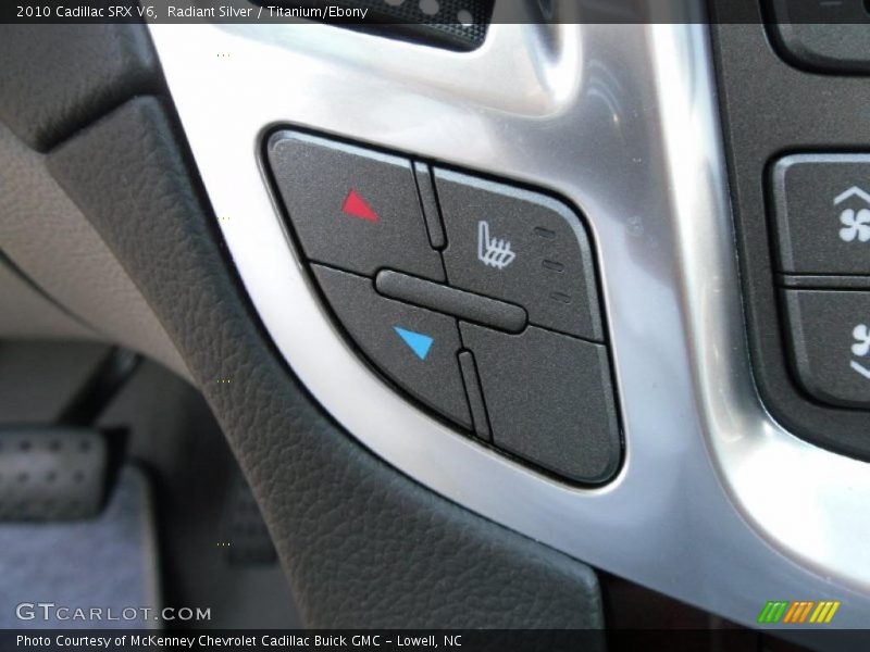 Radiant Silver / Titanium/Ebony 2010 Cadillac SRX V6