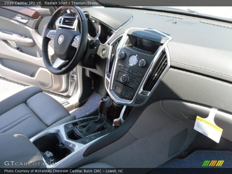 Radiant Silver / Titanium/Ebony 2010 Cadillac SRX V6