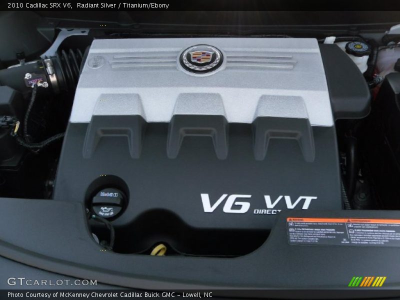 Radiant Silver / Titanium/Ebony 2010 Cadillac SRX V6