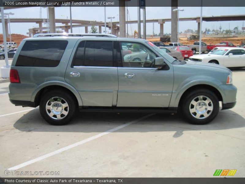 Light Tundra Metallic / Camel 2006 Lincoln Navigator Luxury