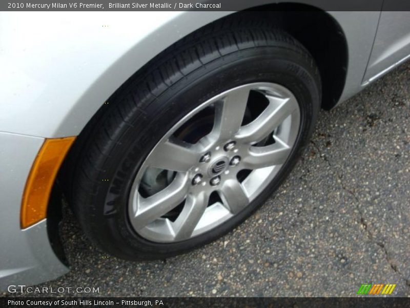 Brilliant Silver Metallic / Dark Charcoal 2010 Mercury Milan V6 Premier