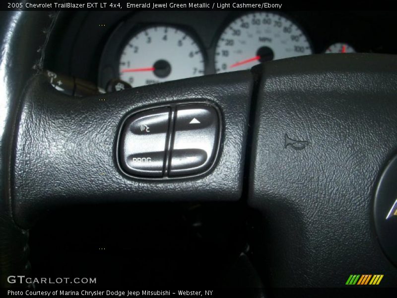 Emerald Jewel Green Metallic / Light Cashmere/Ebony 2005 Chevrolet TrailBlazer EXT LT 4x4