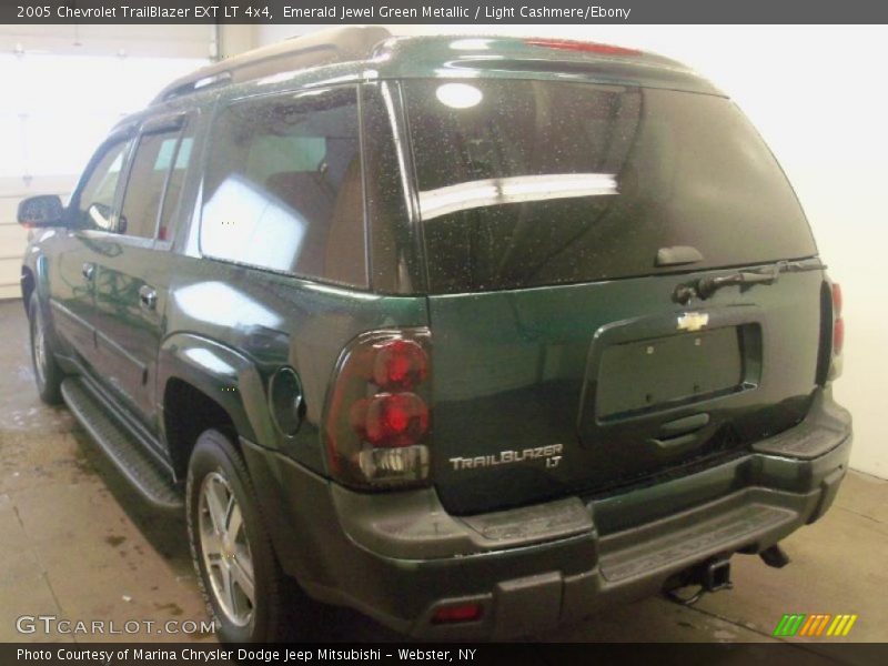 Emerald Jewel Green Metallic / Light Cashmere/Ebony 2005 Chevrolet TrailBlazer EXT LT 4x4