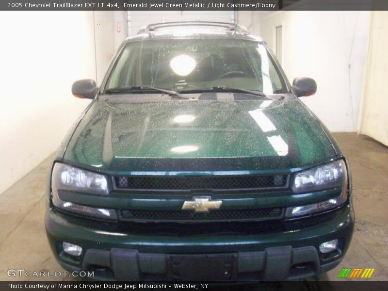 Emerald Jewel Green Metallic / Light Cashmere/Ebony 2005 Chevrolet TrailBlazer EXT LT 4x4