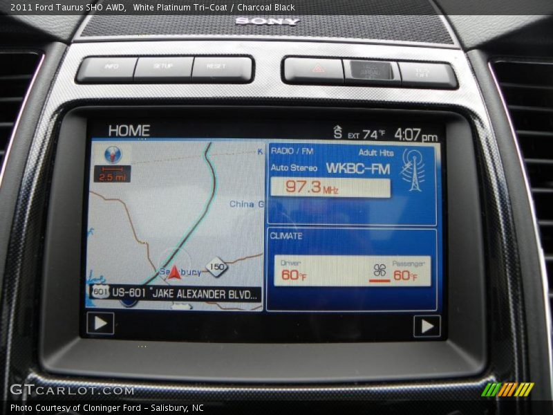 White Platinum Tri-Coat / Charcoal Black 2011 Ford Taurus SHO AWD