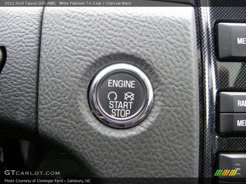 White Platinum Tri-Coat / Charcoal Black 2011 Ford Taurus SHO AWD