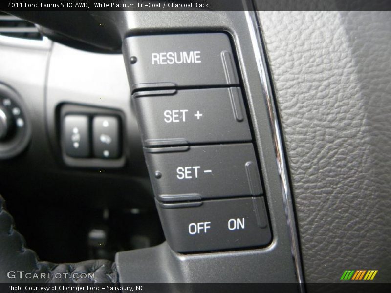 White Platinum Tri-Coat / Charcoal Black 2011 Ford Taurus SHO AWD